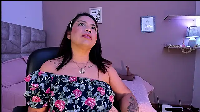 roselyn caprice online show from September 2025 02:12:01 AM