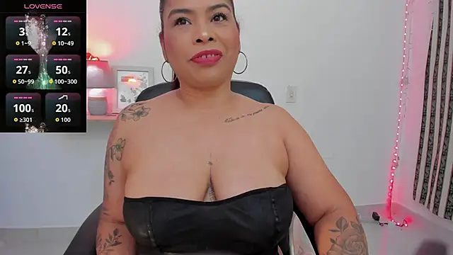 roselyn caprice online show from February 2026 02:53:01 AM