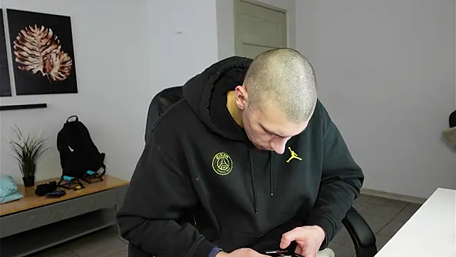 Ryan Dozer online show from February 2026 07:28:02 AM