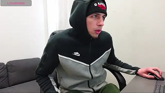 Ryan Dozer online show from April 2026 05:58:02 AM