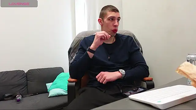 Ryan Dozer online show from April 2026 05:58:02 AM