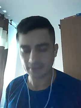 Andr3s69xxx online show from November 2025 01:37:01 PM