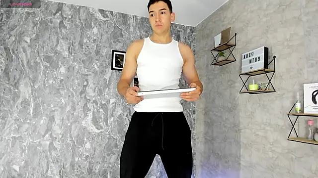 alex cumfit1 online show from January 2026 12:33:01 PM