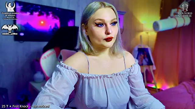 Wounded Goddess  online show from February 2026 06:53:02 AM