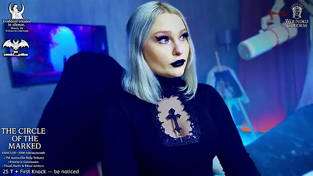 Wounded Goddess  online show from February 2026 07:38:01 AM