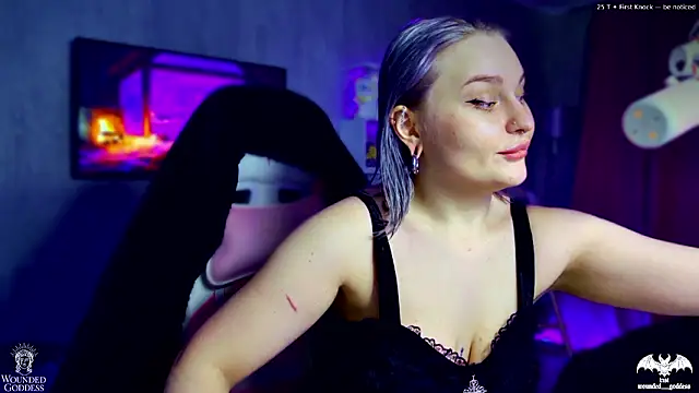 Wounded Goddess  online show from January 2026 08:07:02 AM