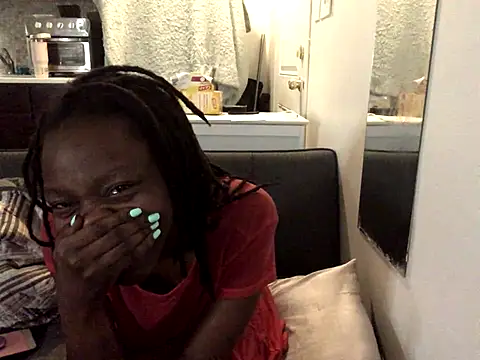 littyleesh1 online show from December 2025 04:46:02 AM