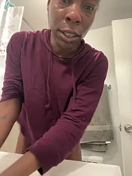 littyleesh1 online show from March 2026 02:39:01 PM