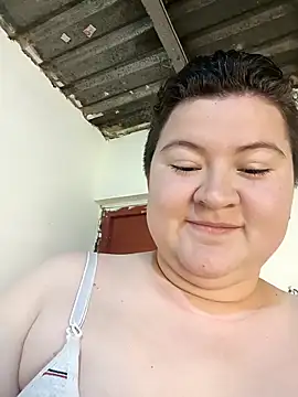 Noha Whiitee online show from November 2025 02:45:02 AM