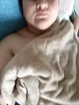 Noha Whiitee online show from November 2025 03:34:02 PM