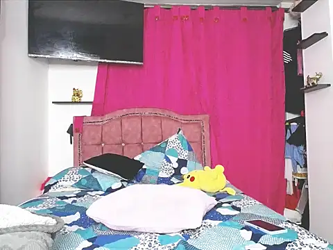 charlottekiss99 online show from November 2025 03:50:02 AM