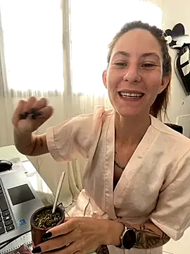 misspiecitos online show from September 2025 11:05:01 AM