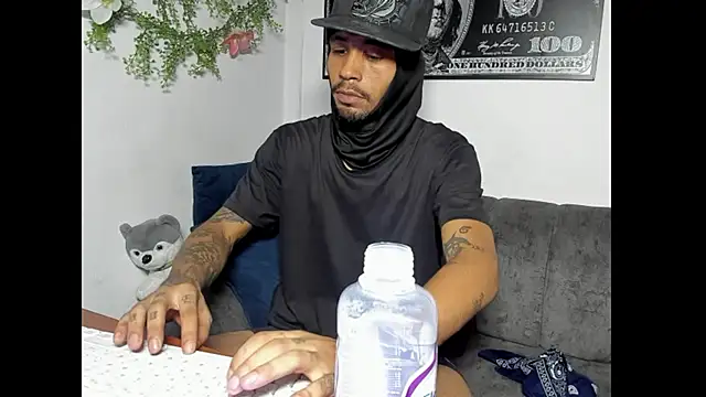 carl jhonson821 online show from November 2025 09:13:01 AM