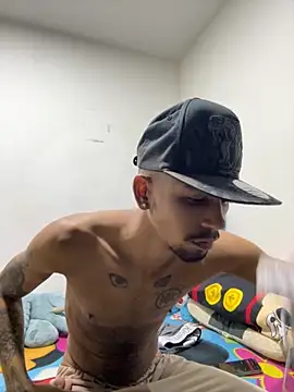 carl jhonson821 online show from November 2025 02:27:02 PM