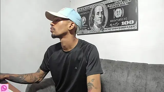 carl jhonson821 online show from December 2025 01:04:02 PM