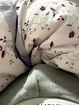 Snapshot of JJ_131 chatting on October 2025 06:16:02 PM JJ 131 online show from October 2025 06:16:02 PM