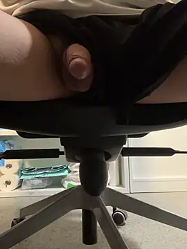 JJ 131 online show from April 2026 08:33:01 PM