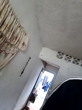 Snapshot of yeffito1 chatting on September 2025 08:42:02 PM yeffito1 online show from September 2025 08:42:02 PM