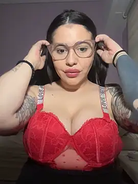 onlylucisfer online show from October 2025 05:48:02 PM