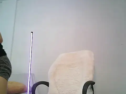 Snapshot of NautyBoyBrazeen_143 chatting on February 2026 03:52:02 AM NautyBoyBrazeen 143 online show from February 2026 03:52:02 AM