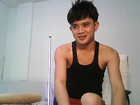 Snapshot of NautyBoyBrazeen_143 chatting on February 2026 03:35:02 PM NautyBoyBrazeen 143 online show from February 2026 03:35:02 PM