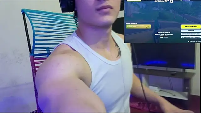 ErickWalton online show from November 2025 04:39:01 AM