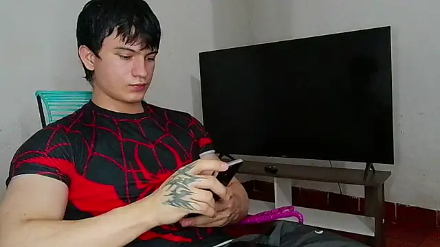 ErickWalton online show from December 2025 04:03:02 AM