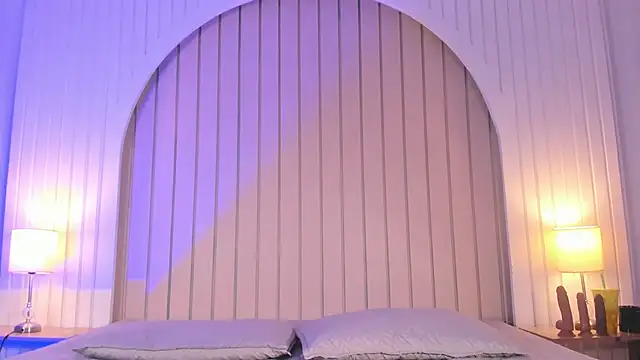 maria gil online show from April 2026 12:06:01 PM