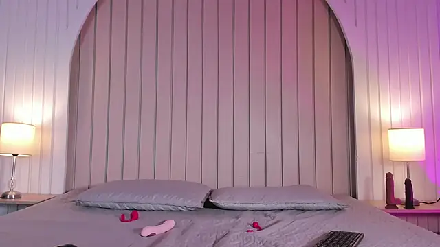 maria gil online show from March 2026 12:05:01 PM