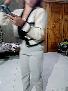 keobong-00 online show from December 2025 12:00:02 AM