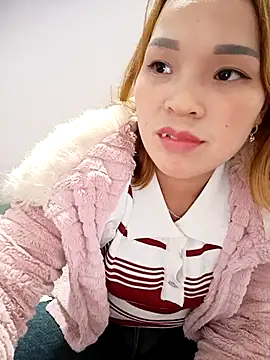 keobong-00 online show from November 2025 12:43:01 PM