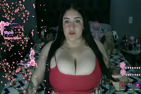 MIIN JII 1 online show from February 2026 07:53:02 PM