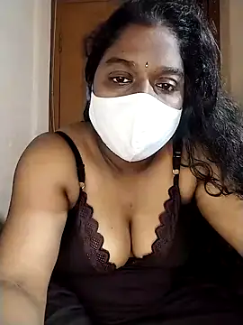 Snapshot of Angel_6531 chatting on February 2026 05:43:01 PM Angel 6531 online show from February 2026 05:43:01 PM