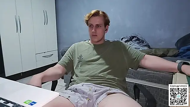 Snapshot of vinialnc chatting on October 2025 05:43:02 AM vinialnc online show from October 2025 05:43:02 AM