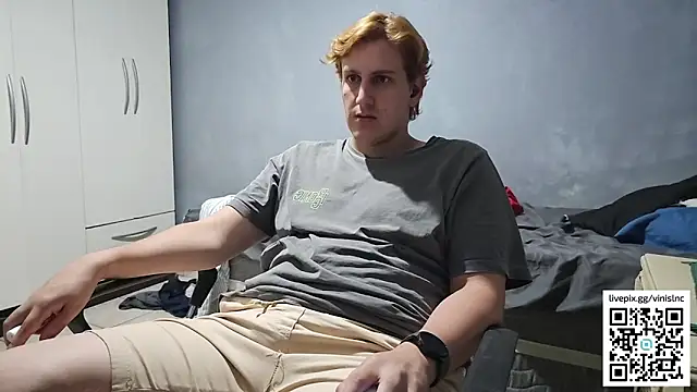 Snapshot of vinialnc chatting on September 2025 03:51:01 AM vinialnc online show from September 2025 03:51:01 AM