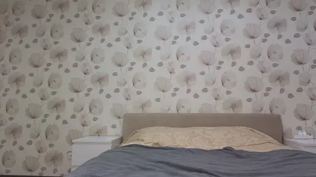 Snapshot of Annabel_theMoon chatting on October 2025 02:35:01 AM Annabel theMoon online show from October 2025 02:35:01 AM