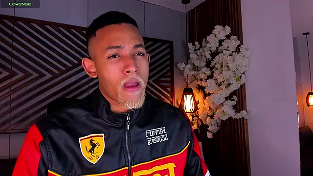 B Wild online show from November 2025 03:10:02 AM