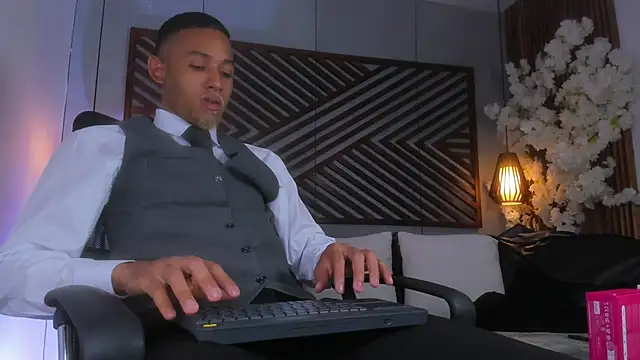 B Wild online show from October 2025 04:00:01 AM