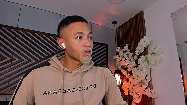 B Wild online show from April 2026 03:32:02 AM