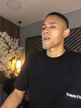 B Wild online show from October 2025 04:13:01 AM