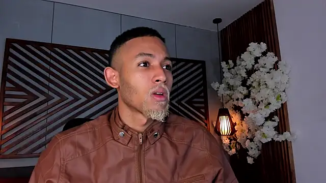 B Wild online show from November 2025 03:40:02 AM