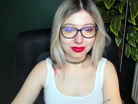 loveHeidi online show from February 2026 05:36:02 AM