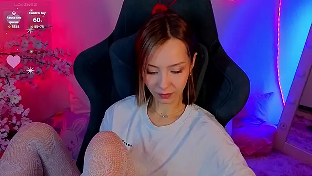 LumMina online show from March 2026 11:34:01 AM