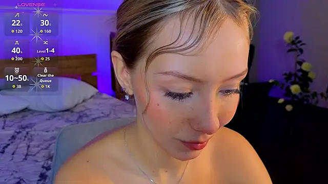 LumMina online show from April 2026 02:27:01 AM