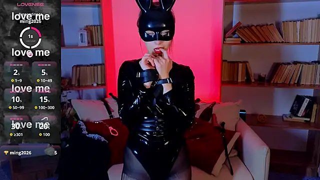 Snapshot of LumMina chatting on November 2025 02:06:02 PM LumMina online show from November 2025 02:06:02 PM