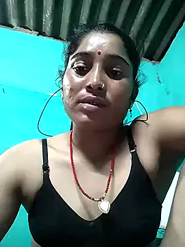 Snapshot of Hot_cupal chatting on October 2025 08:32:02 PM Hot cupal online show from October 2025 08:32:02 PM