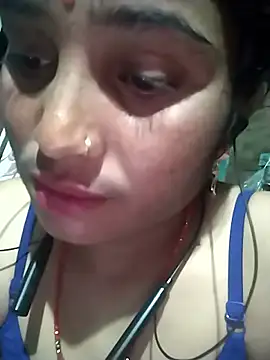 Snapshot of Hot_cupal chatting on September 2025 06:45:02 PM Hot cupal online show from September 2025 06:45:02 PM