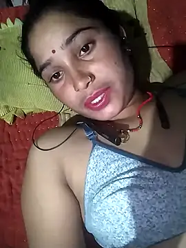 Snapshot of Hot_cupal chatting on September 2025 04:34:01 PM Hot cupal online show from September 2025 04:34:01 PM