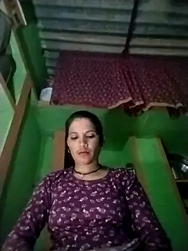 Monika cut online show from October 2025 03:42:01 PM