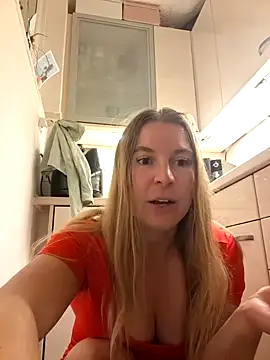 story of sarah online show from October 2025 04:51:01 PM